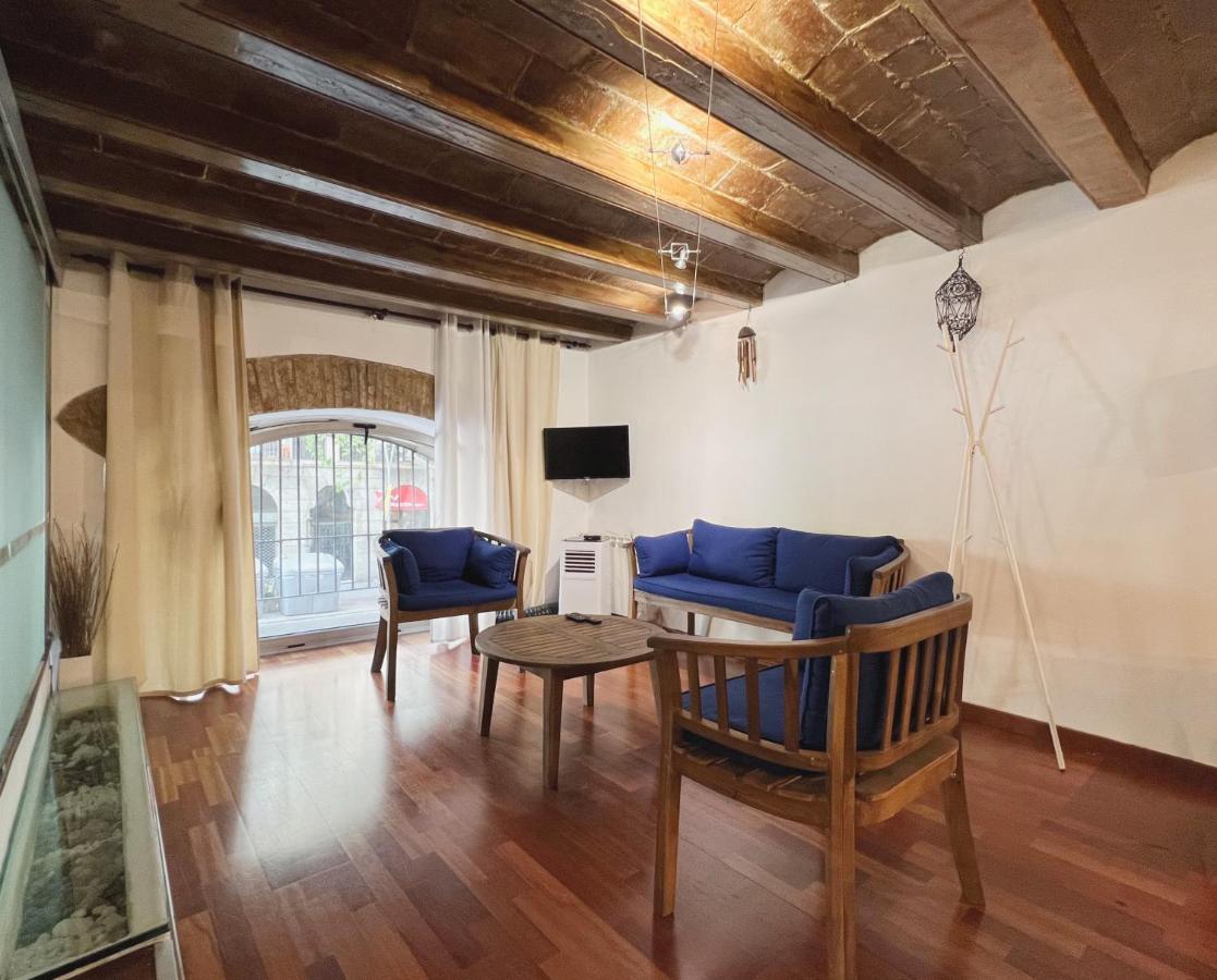 Stay U-Nique Apartments Placa Universitat バルセロナ エクステリア 写真